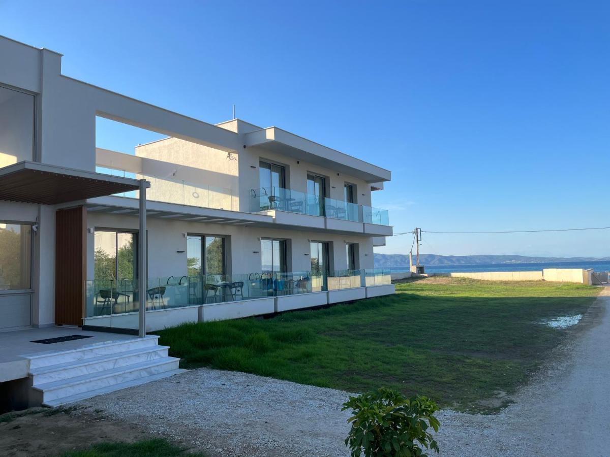 Balance Accommodation ستافروس المظهر الخارجي الصورة